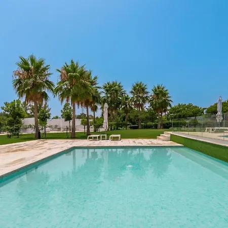 Amazing Ultra Modern Oasis In Atalaya Lägenhet