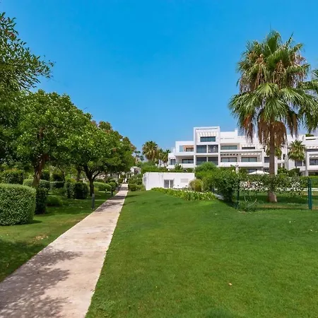 Amazing Ultra Modern Oasis In Atalaya