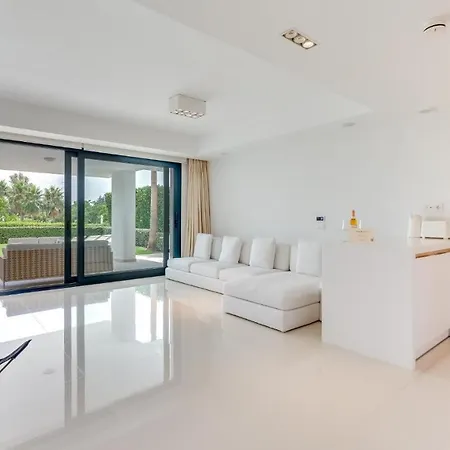 Amazing Ultra Modern Oasis In Atalaya